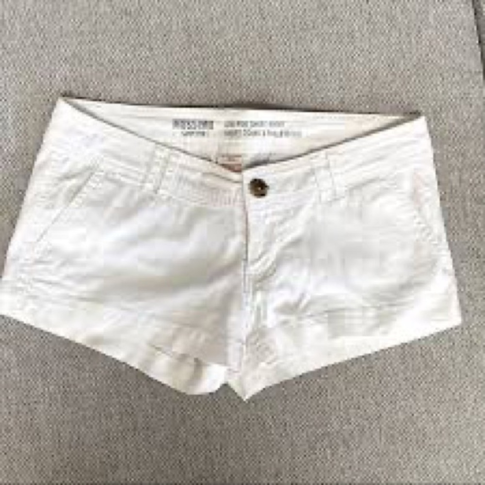 Mossimo white shorts